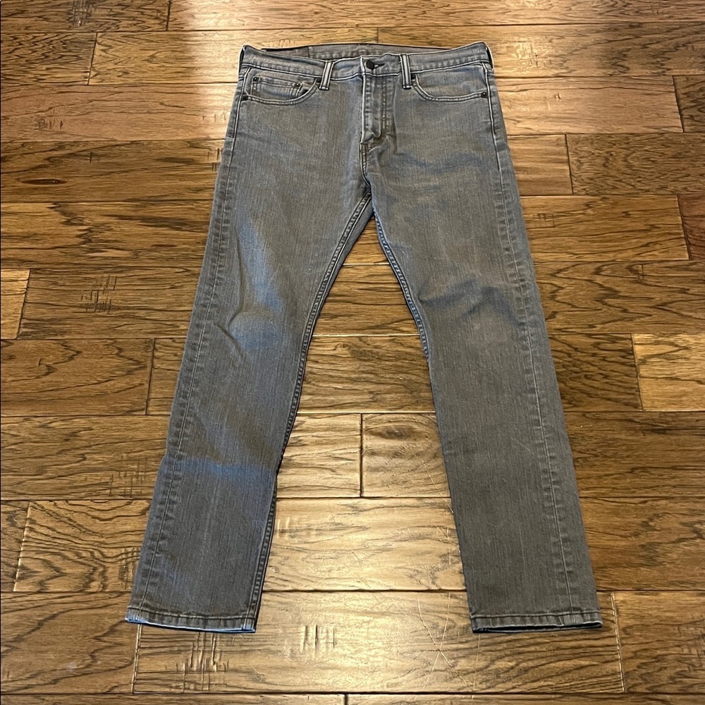 Levi’s 510 Slim Fit Size 33 x 32